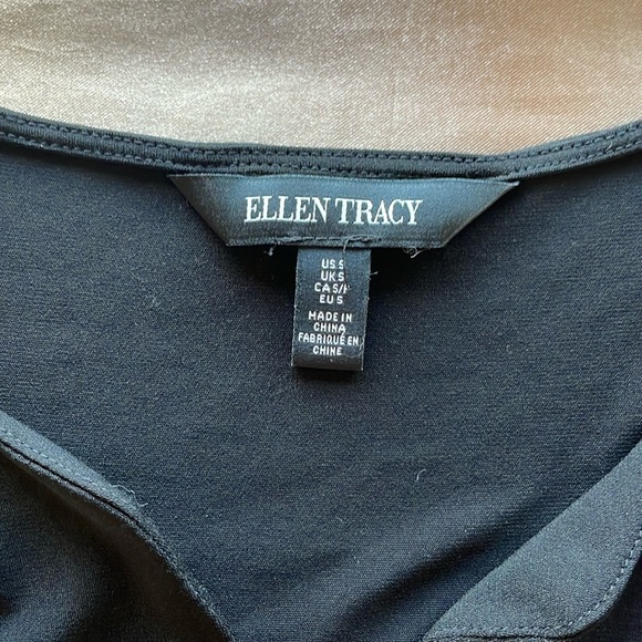 NWOT Ellen Tracy Black & Gold Laced Shoulder Detail Sleeveless Top Size Small - Picture 6 of 10